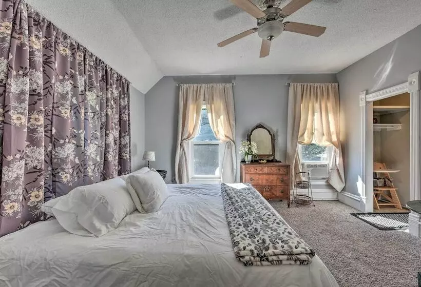 Blue Haven  Watertown Retreat By Crow River!