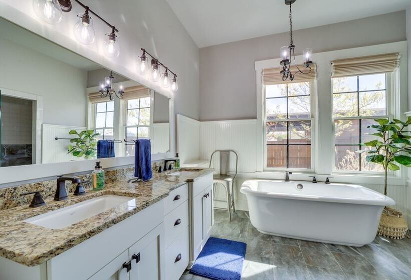 Carlton Landing Retreat W/ Eufaula Lake Access!