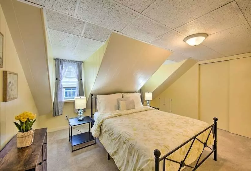 Central Lancaster Home < 1 Mi To Downtown!