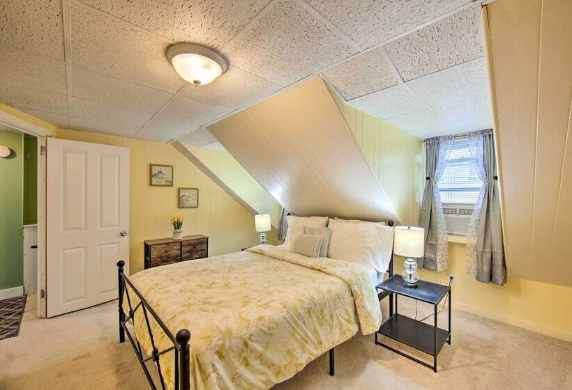 Central Lancaster Home < 1 Mi To Downtown!