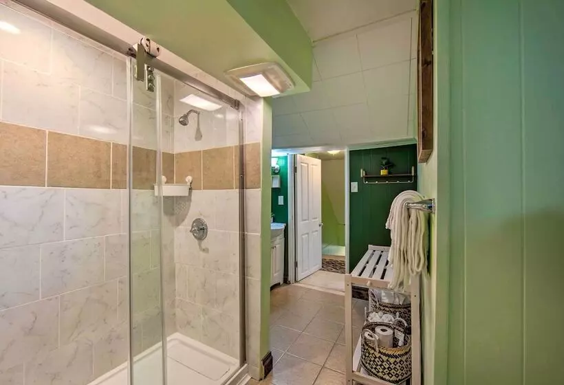 Central Lancaster Home < 1 Mi To Downtown!