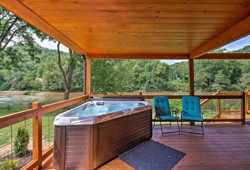 Cozy Riverfront Cabin W/ Private Deck & Hot Tub!