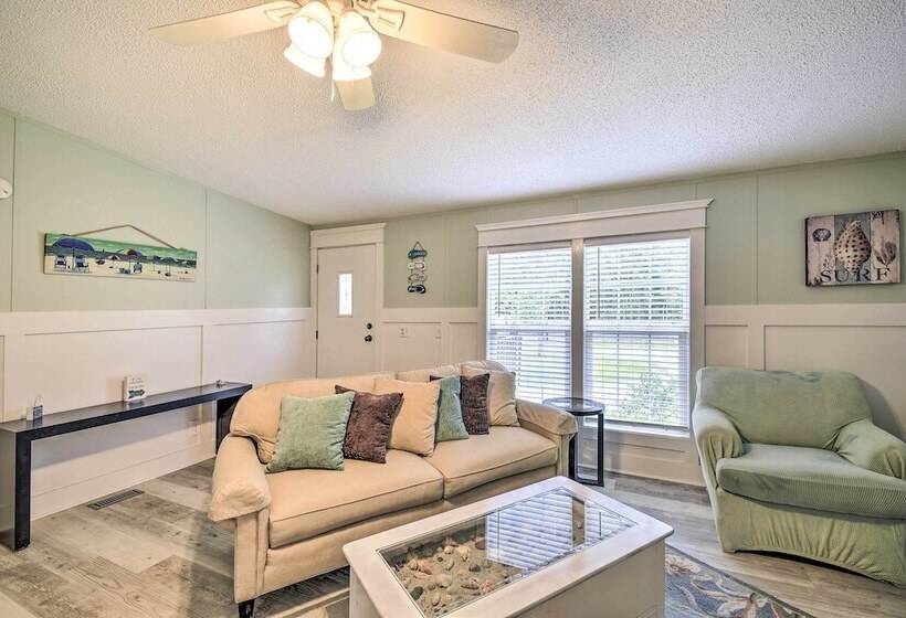 Charming Supply Home < 2 Mi To Holden Beach!
