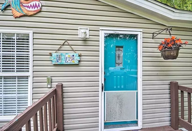 Charming Supply Home < 2 Mi To Holden Beach!