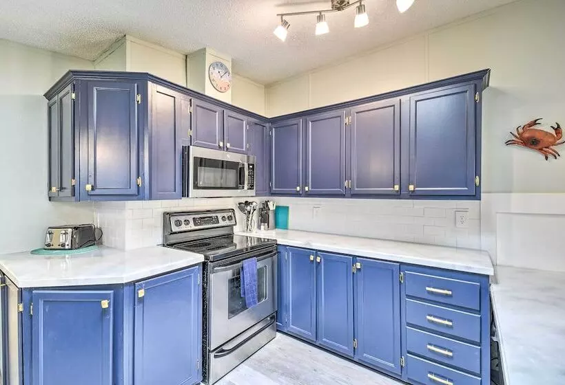 Charming Supply Home < 2 Mi To Holden Beach!