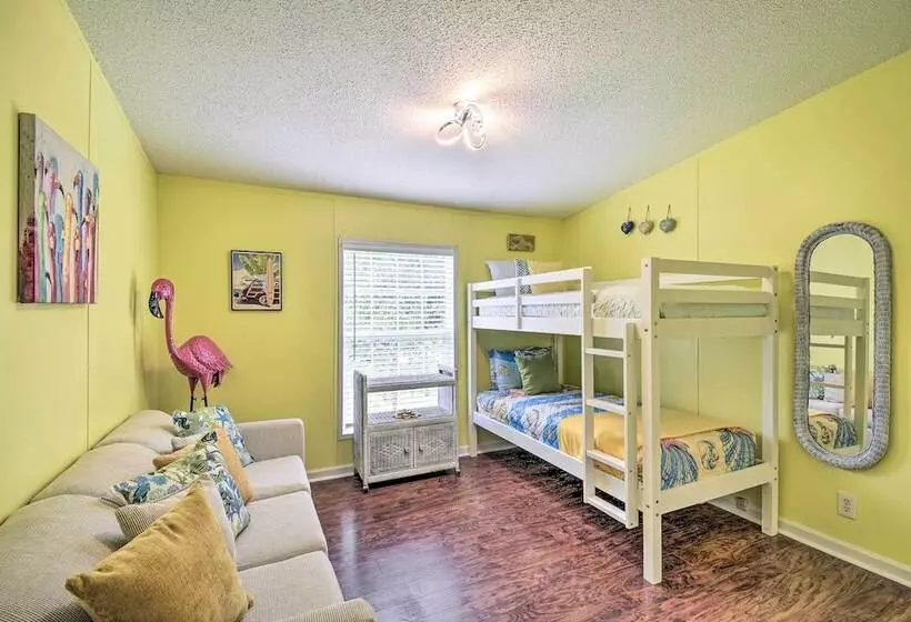 Charming Supply Home < 2 Mi To Holden Beach!