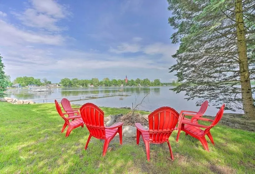 Coldwater Family Retreat W/ Boat Dock & Grill!