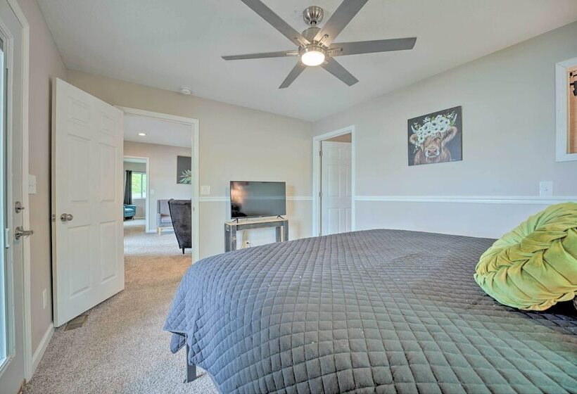 Coldwater Family Retreat W/ Boat Dock & Grill!