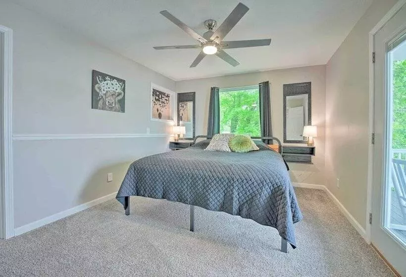 Coldwater Family Retreat W/ Boat Dock & Grill!