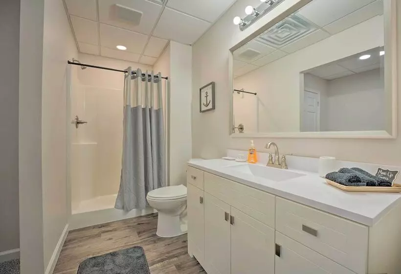 Coldwater Family Retreat W/ Boat Dock & Grill!