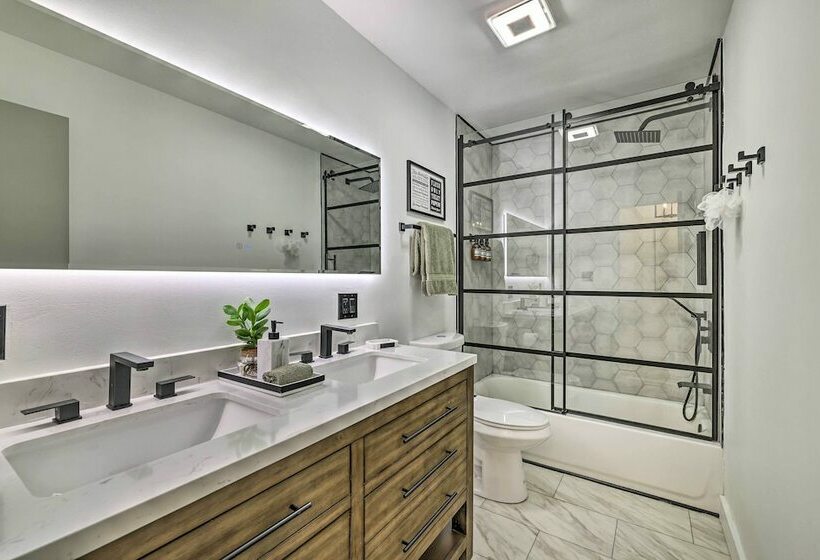 Contemporary Pocono Mountain Home W/ Deck