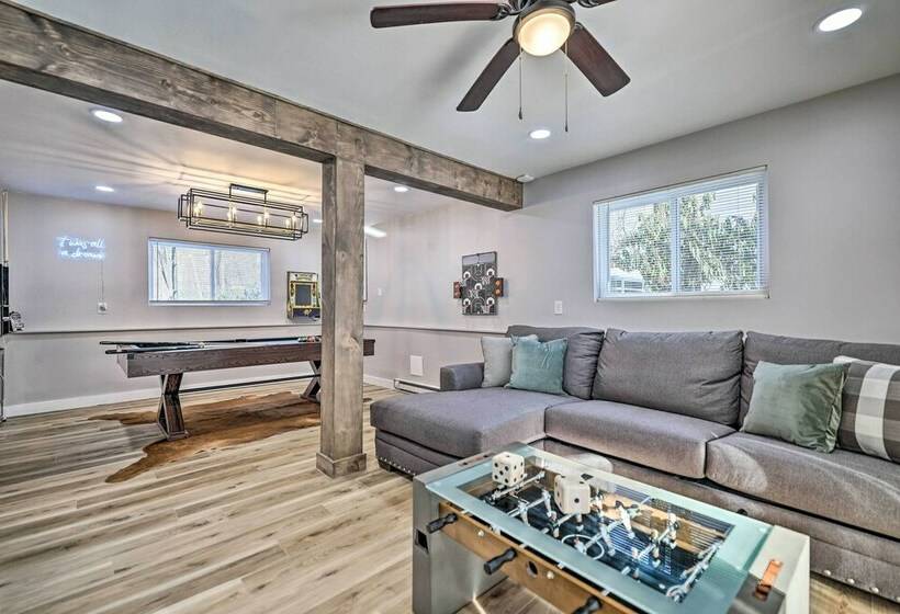 Contemporary Pocono Mountain Home W/ Deck