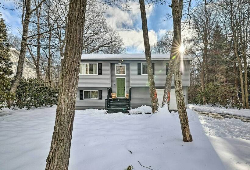 Contemporary Pocono Mountain Home W/ Deck