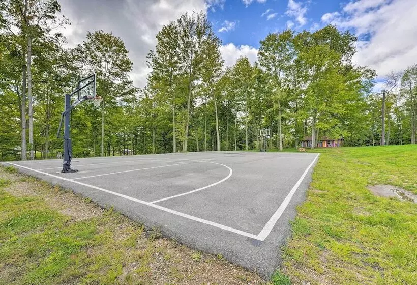 Cozy Cassopolis Retreat On Little Fish Lake!