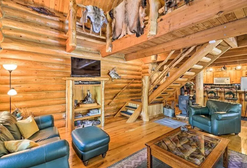 Cozy Glacier Park Log Cabin    Best In The West!
