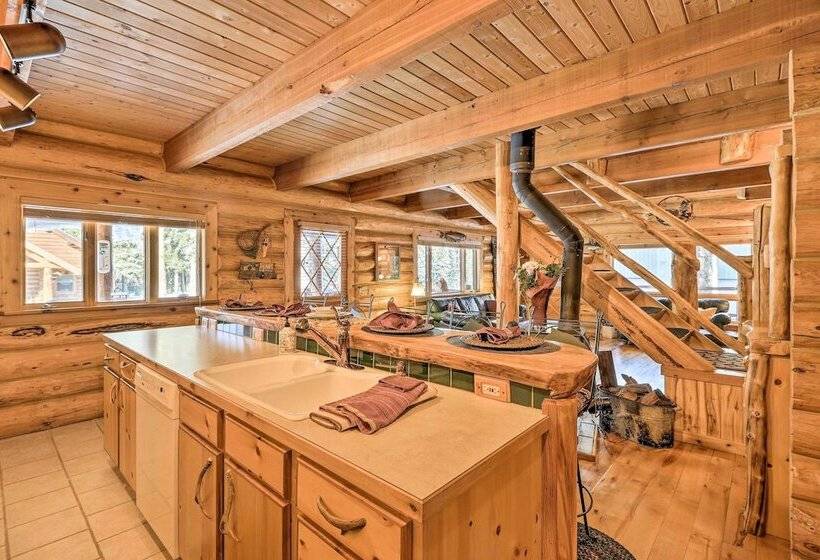 Cozy Glacier Park Log Cabin Best In The West!