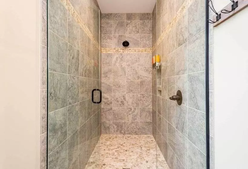 Game Room & Wraparound Decks: Cullowhee Home!