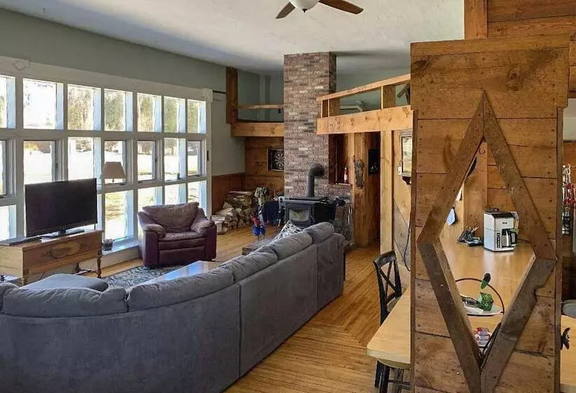 East Burke Home On Kingdom Trails: Near Ski Resort