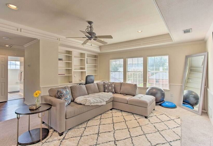 Elegant Plano Home W/ Private Outdoor Pool!