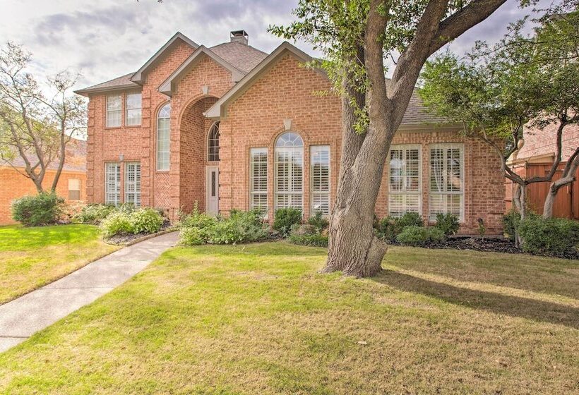 Elegant Plano Home W/ Private Outdoor Pool!