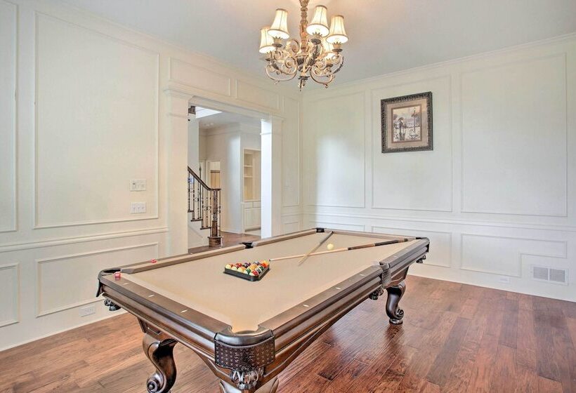 Elegant Plano Home W/ Private Outdoor Pool!