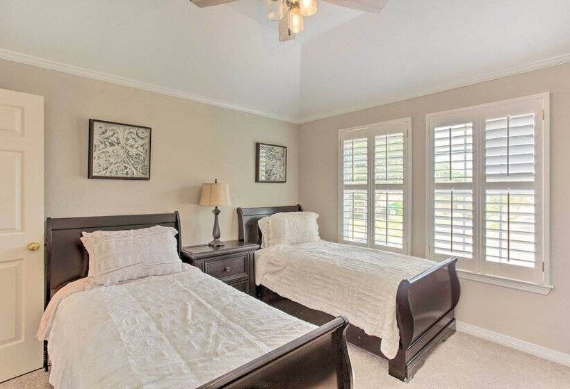 Elegant Plano Home W/ Private Outdoor Pool!