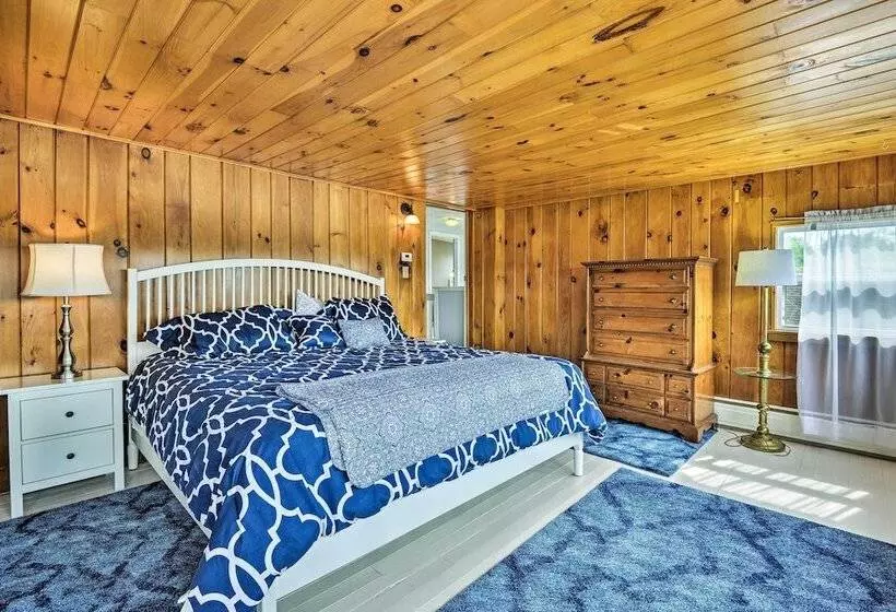 Family Cottage On Chaumont Bay, Walk Downtown