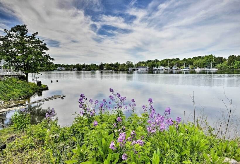 Family Cottage On Chaumont Bay, Walk Downtown