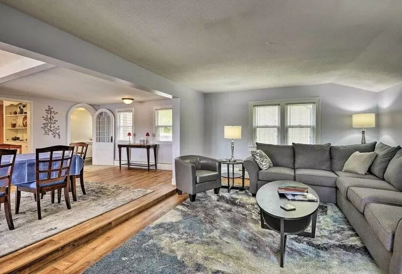 Family Cottage On Chaumont Bay, Walk Downtown