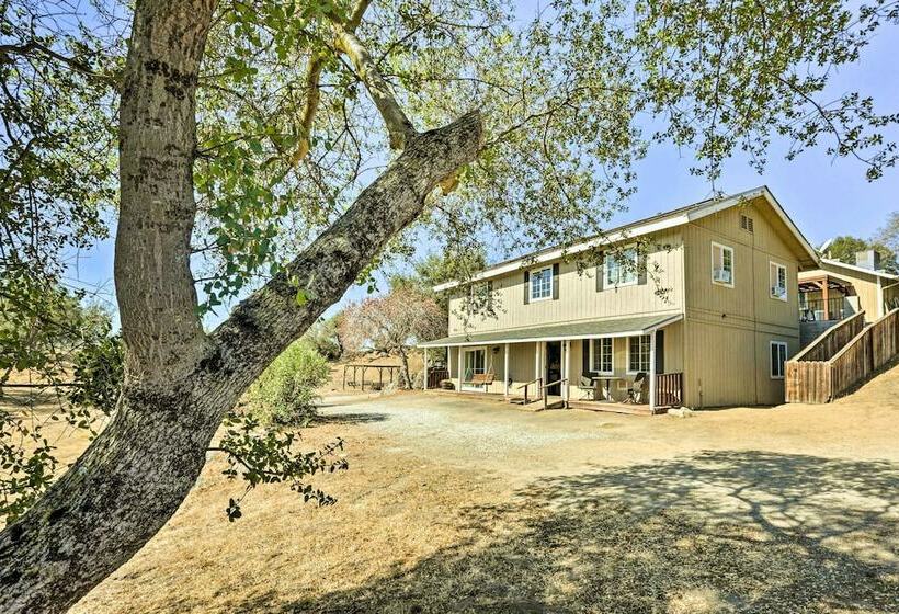 Family Friendly Coarsegold Guest House W/ Yard!