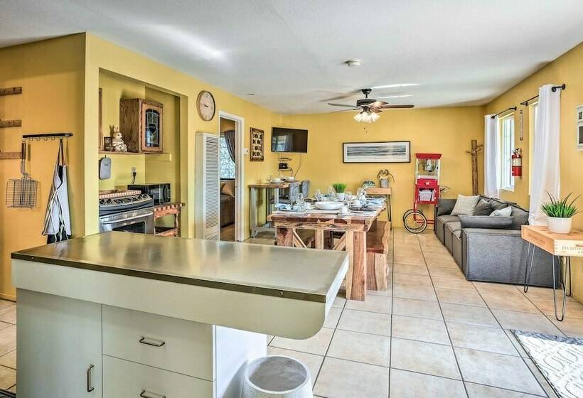 Family Friendly Coarsegold Guest House W/ Yard!