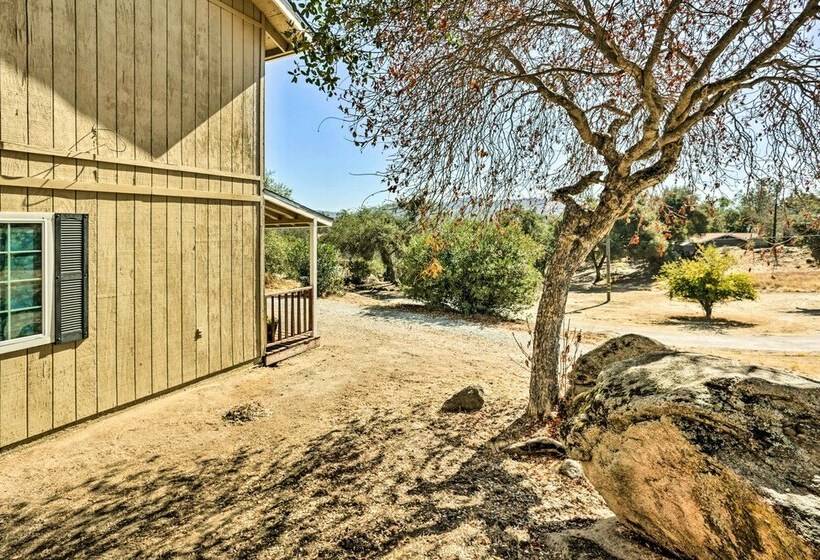 Family Friendly Coarsegold Guest House W/ Yard!