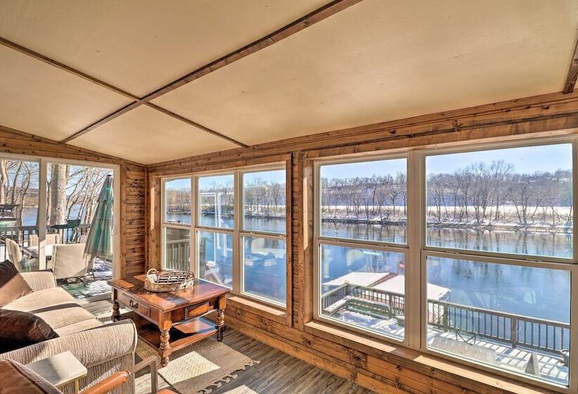 Fish House  W/ Deck, Fire Pit & River Views