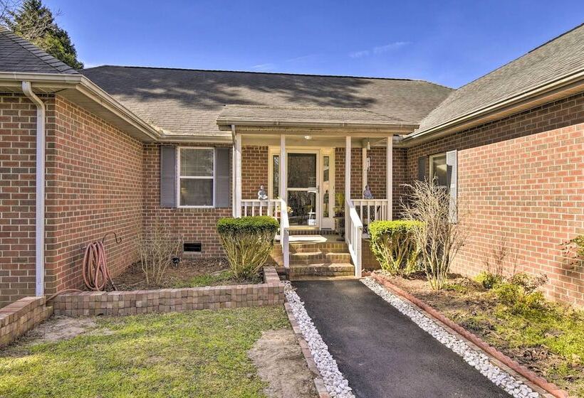 Gloucester Retreat W/ Backyard Oasis & Pier!