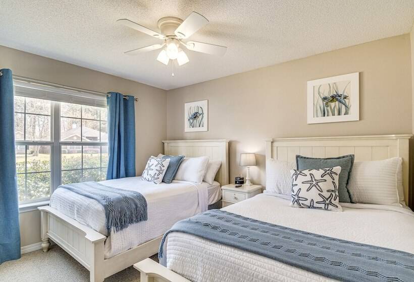 Orange Beach Home W/ Hot Tub < 2 Mi To The Wharf