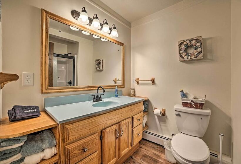 Houghton Lake Cottage Escape W/ Patio!