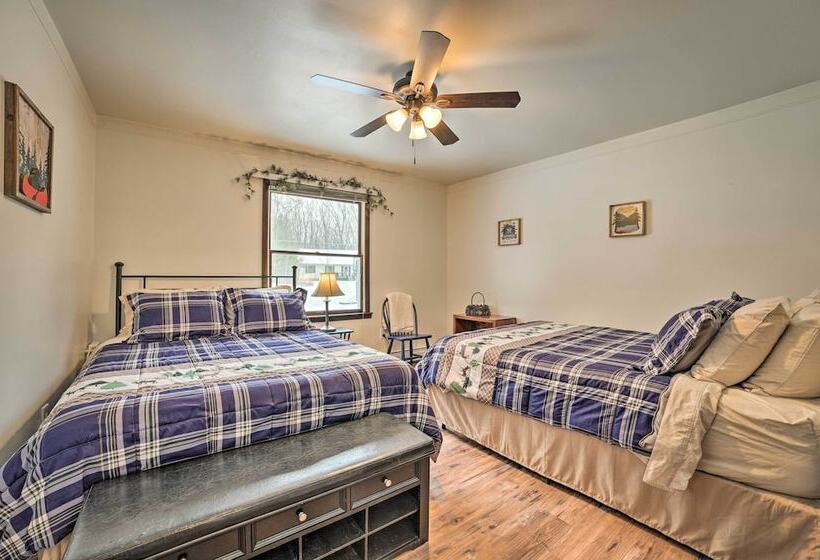 Houghton Lake Cottage Escape W/ Patio!