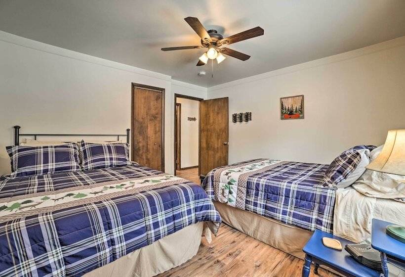 Houghton Lake Cottage Escape W/ Patio!