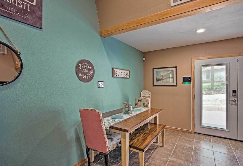 Lake Texoma Cabin 1 Mi To Park & Boat Ramp!