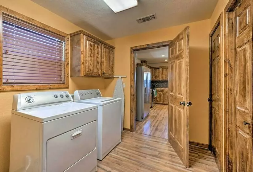 Mcalester Cottage W/ 30 Private Acres & Ponds!