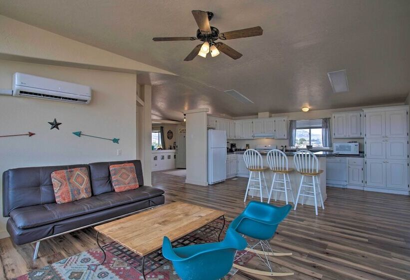 Moab House Near Arches Nat L Park & Canyonlands!