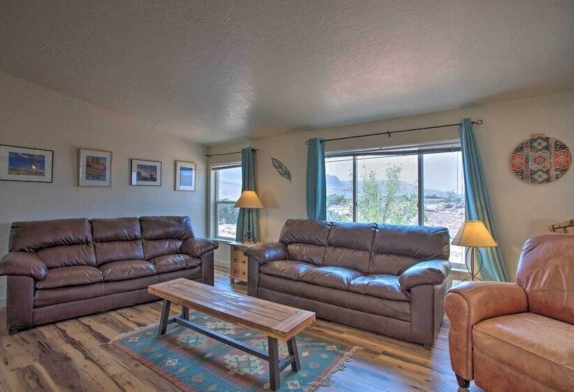 Moab House Near Arches Nat L Park & Canyonlands!