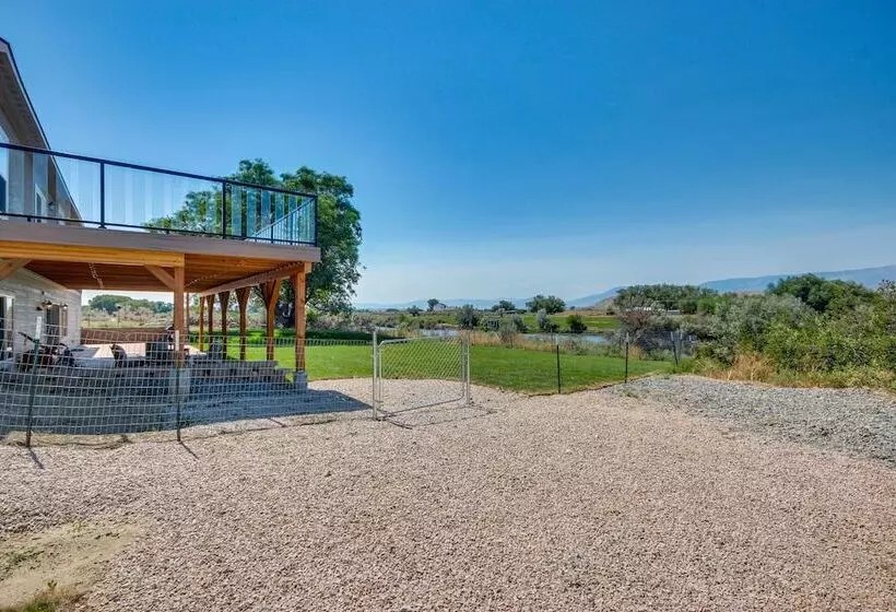 Peaceful Belfry Retreat On 14 Acres W/ Grill!