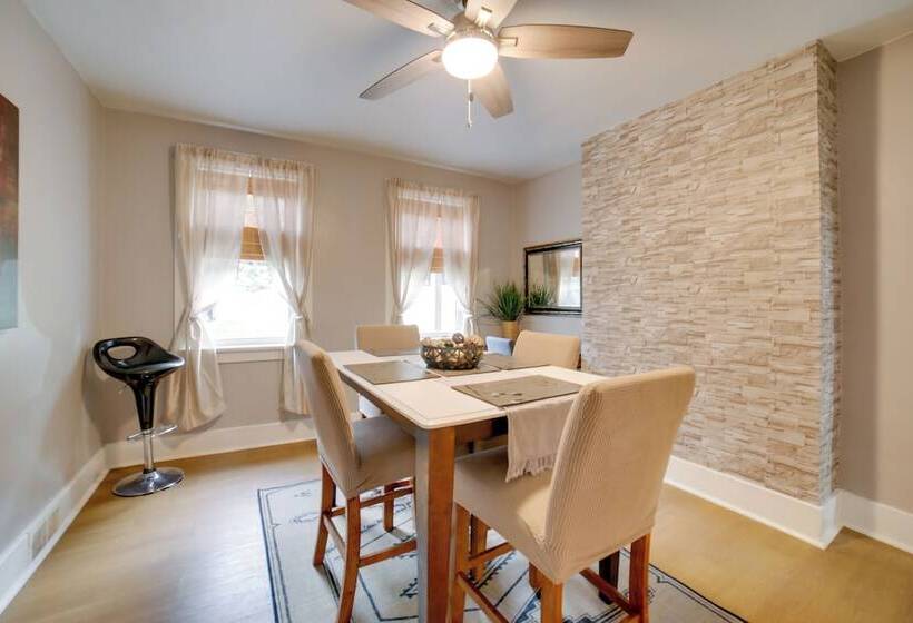 Pittsburgh Home W/ Private Yard 3 Mi To Dtwn!