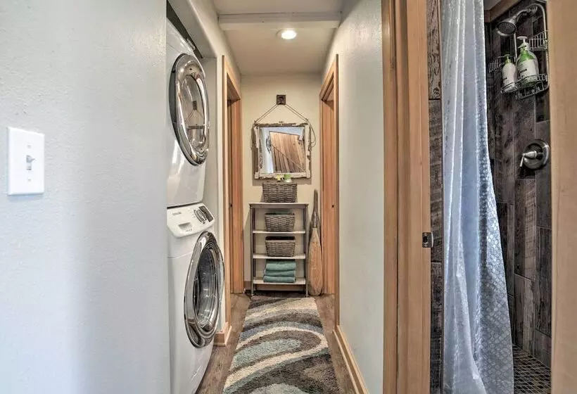 Private Rockaway Beach Retreat: 2 Blocks To Ocean!