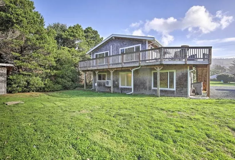 Private Rockaway Beach Retreat: 2 Blocks To Ocean!