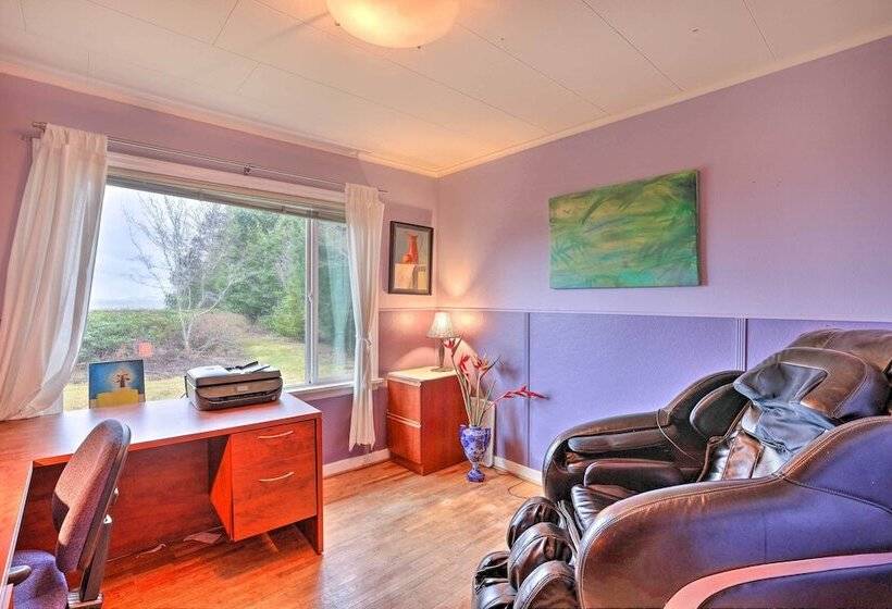 Private Waterfront Bellingham Estate!