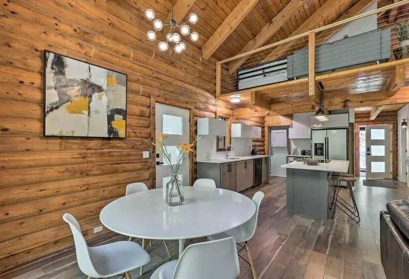Provo Cabin W/ Mountain Views, Babbling Creek