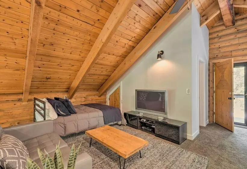 Provo Cabin W/ Mountain Views, Babbling Creek