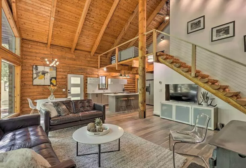 Provo Cabin W/ Mountain Views, Babbling Creek